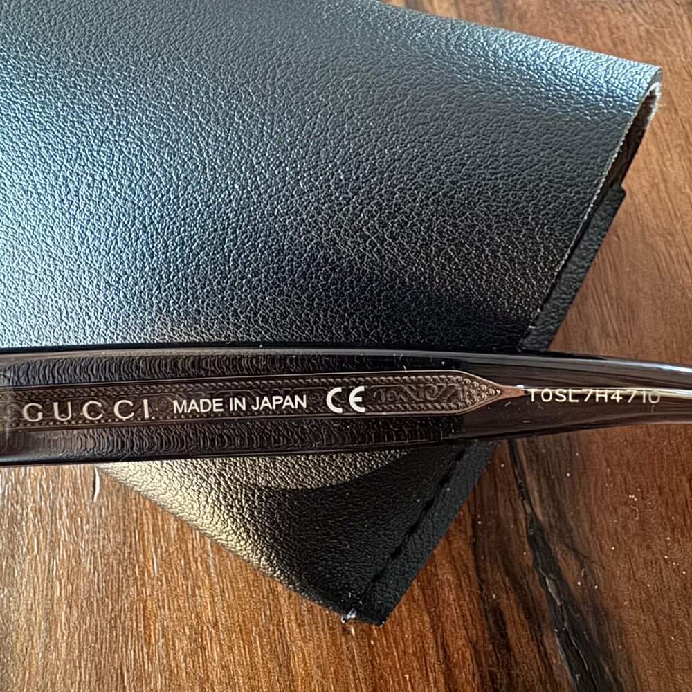 Authentic Gucci GG0080SK sunglasses - Picture 5 of 7